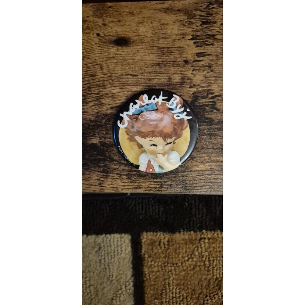 Vtg 1984 Goebel Charlot Byj Button Pin Back Button Badge 3"  Collectible EUC